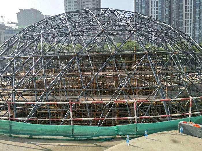 永济球形网架钢结构施工